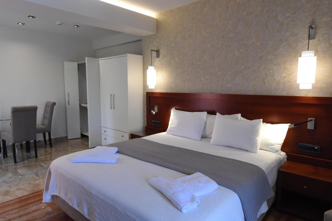 Viaros Hotel Apartments Tolón Esterno foto