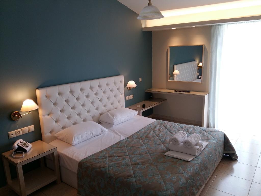 Viaros Hotel Apartments Tolón Esterno foto