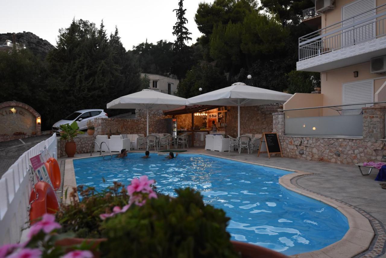 Viaros Hotel Apartments Tolón Esterno foto